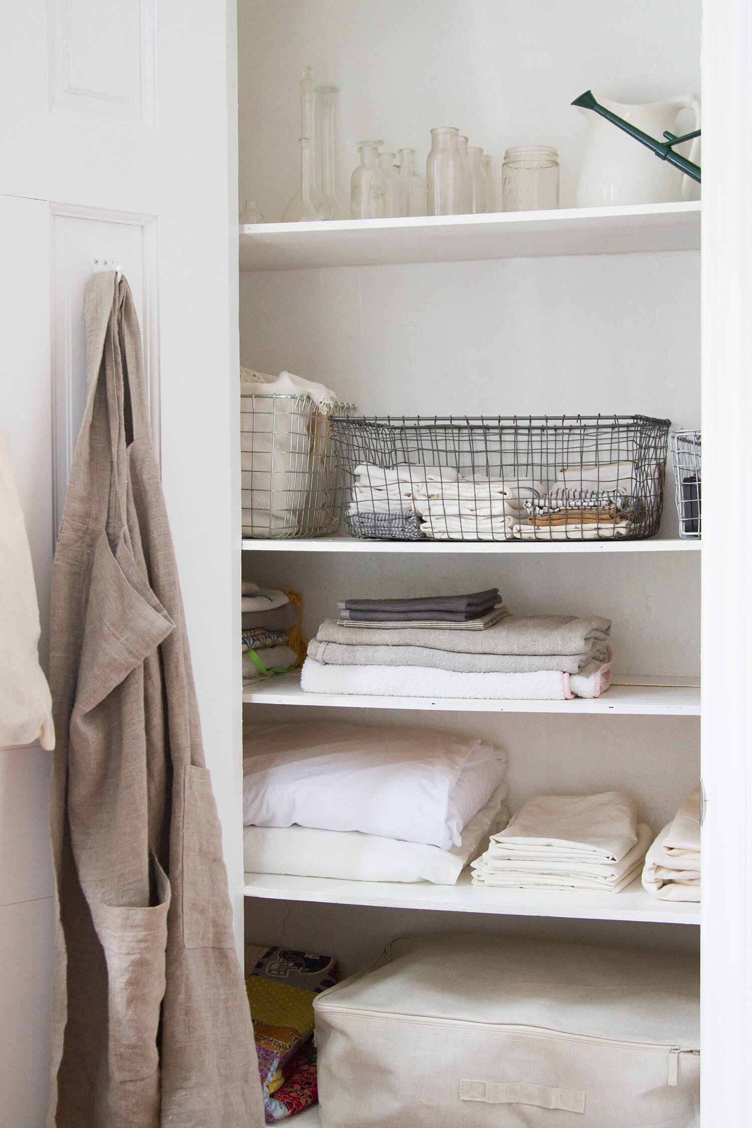organizing linens in a small space | reading my tea leaves