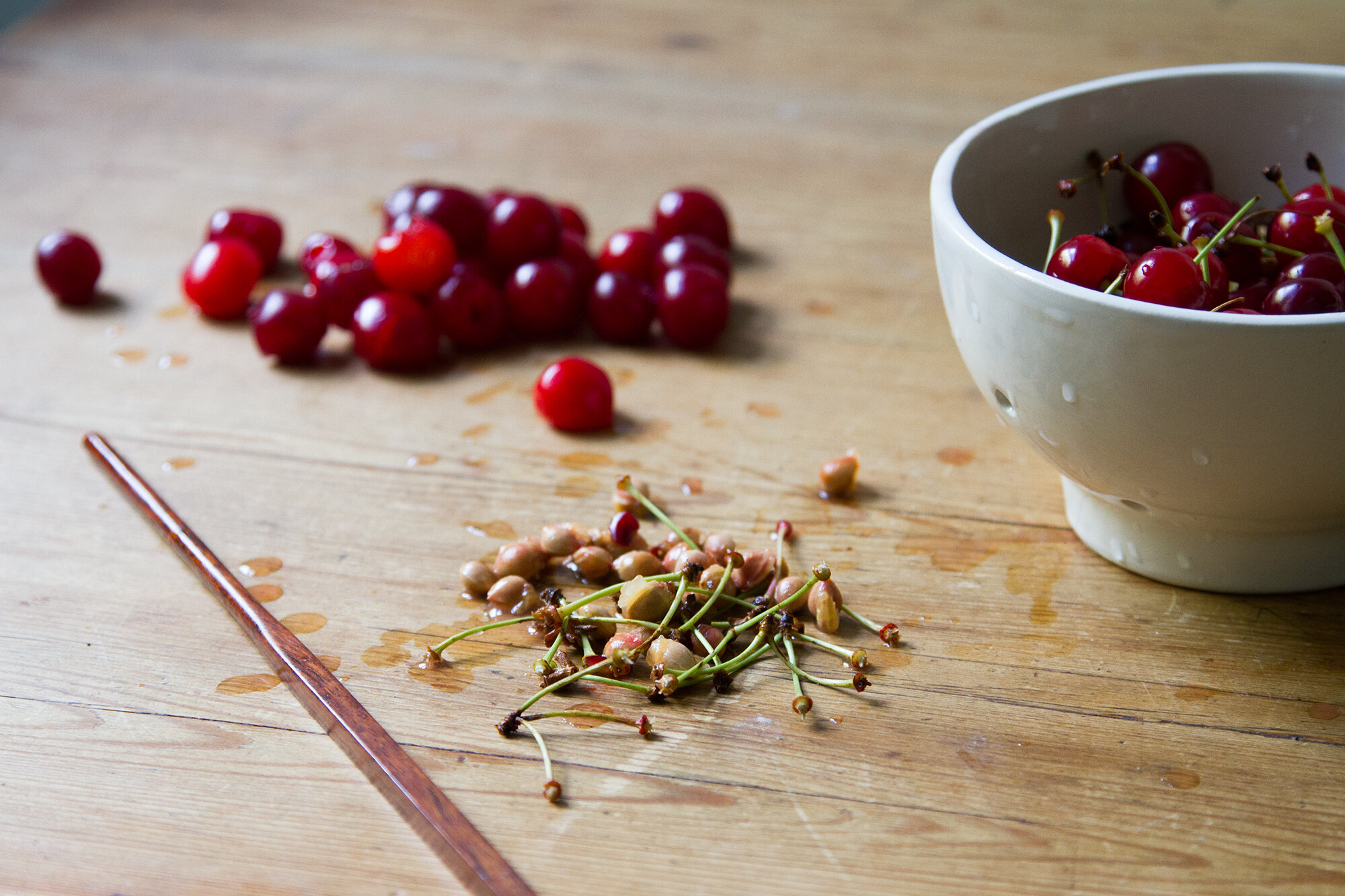 make your own maraschino cherries | reading my tea leaves