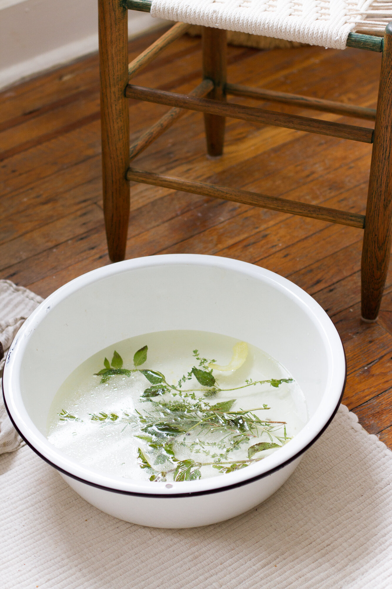 herbal foot soak | reading my tea leaves