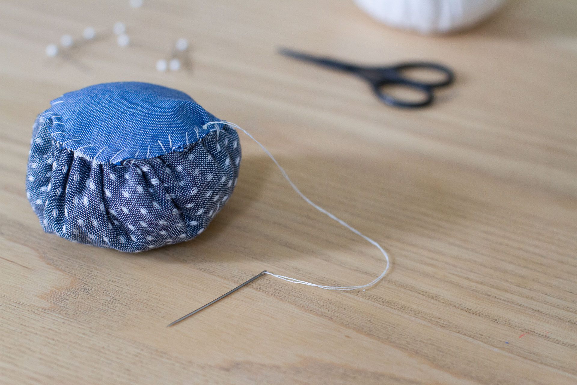 make your own: pincushion. – Reading My Tea Leaves – Slow, simple