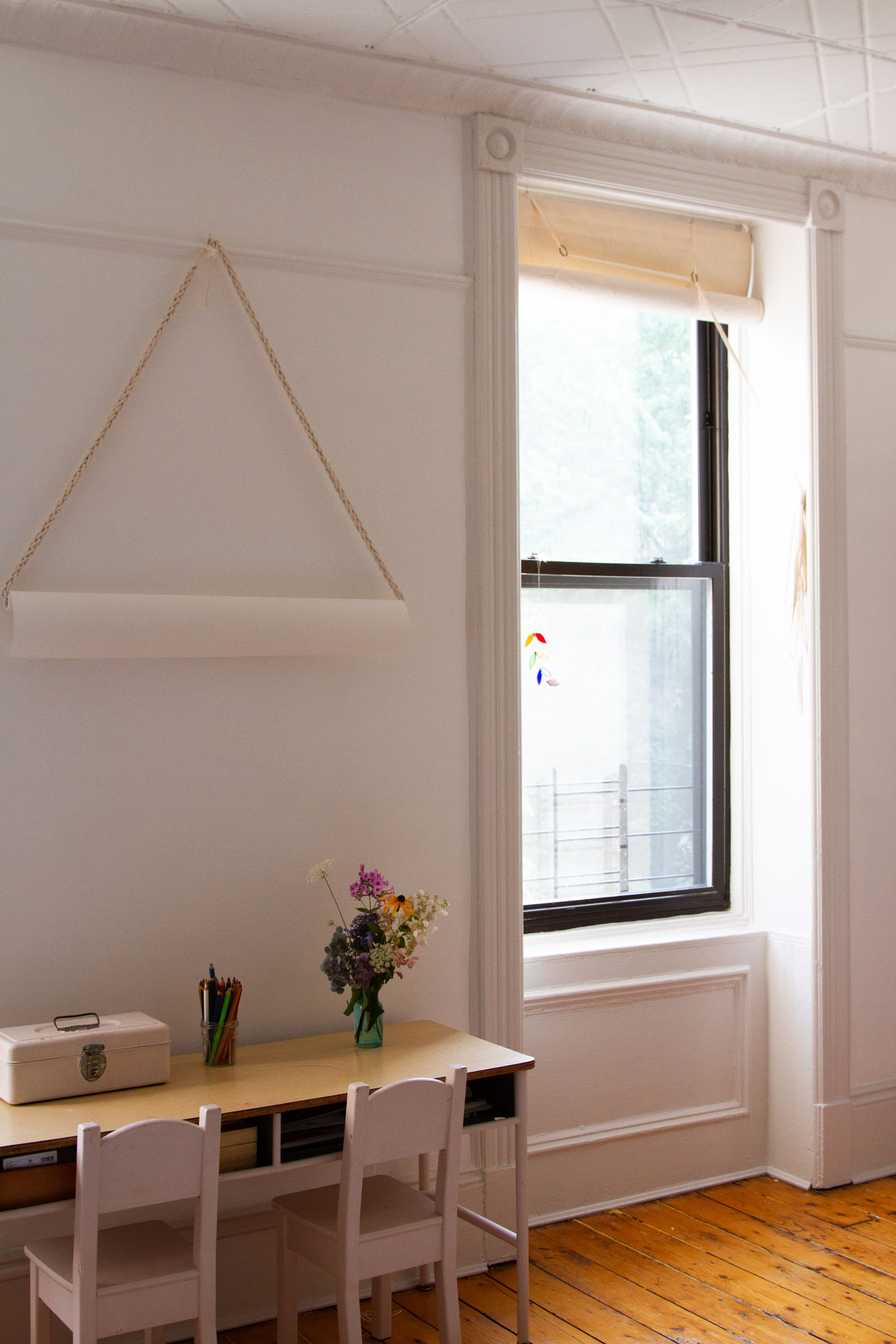 make your own: swedish roller shades.